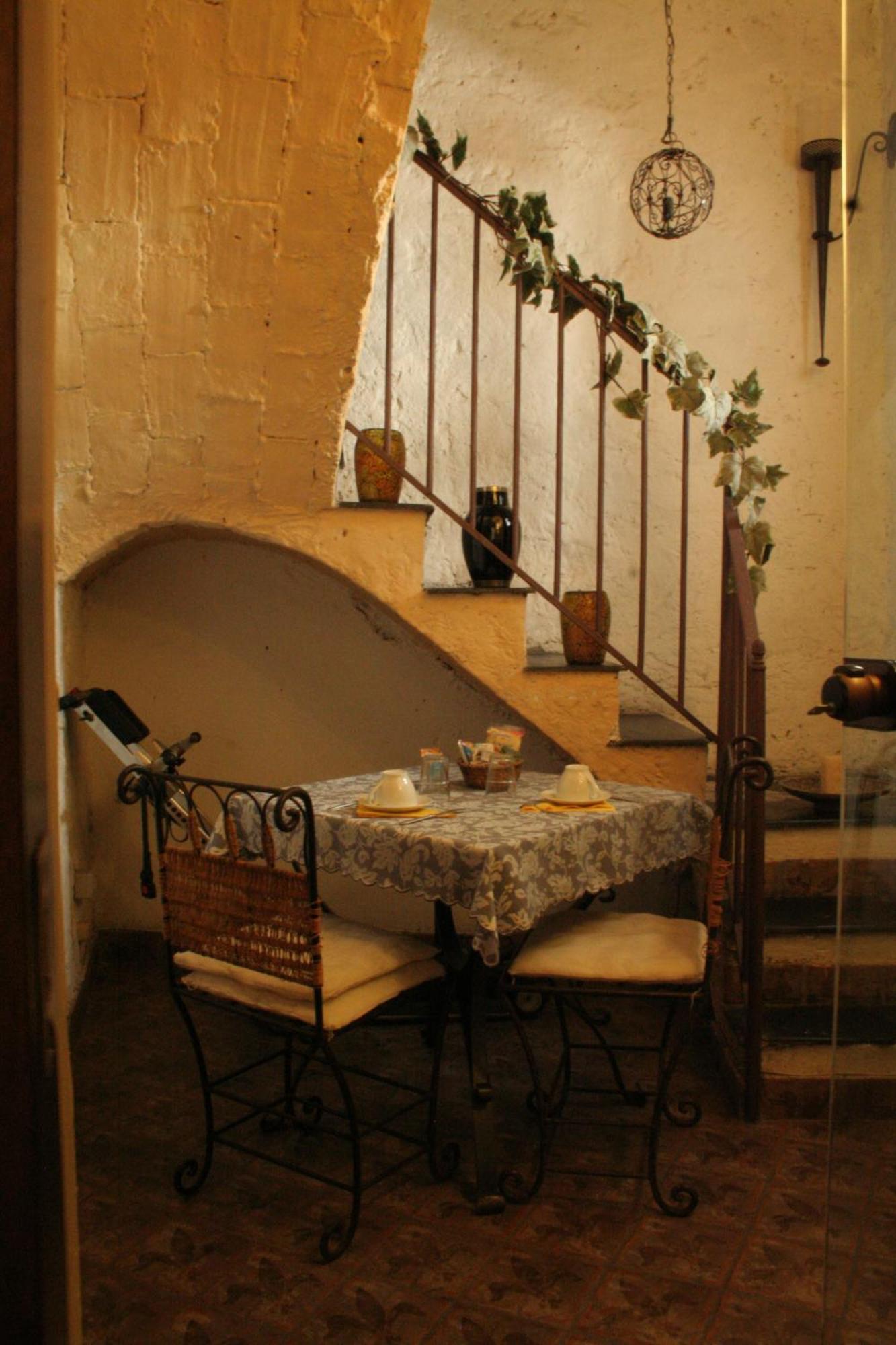 I Visconti Bed and Breakfast Napoli Eksteriør billede