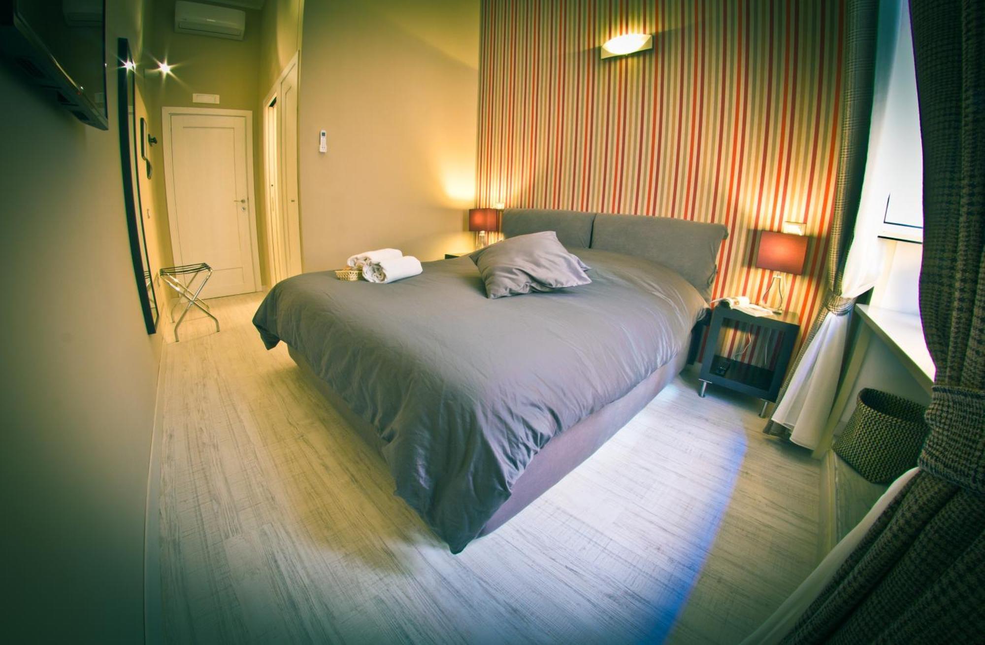 I Visconti Bed and Breakfast Napoli Værelse billede