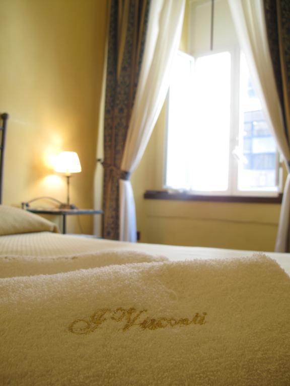 I Visconti Bed and Breakfast Napoli Eksteriør billede